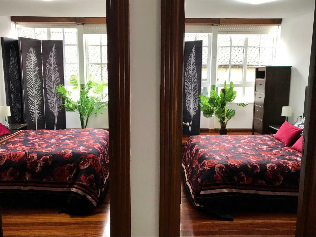 Apartamento Casco Historico Apartment ซานติอาโก เด กอมโปสเตลา ภายนอก รูปภาพ