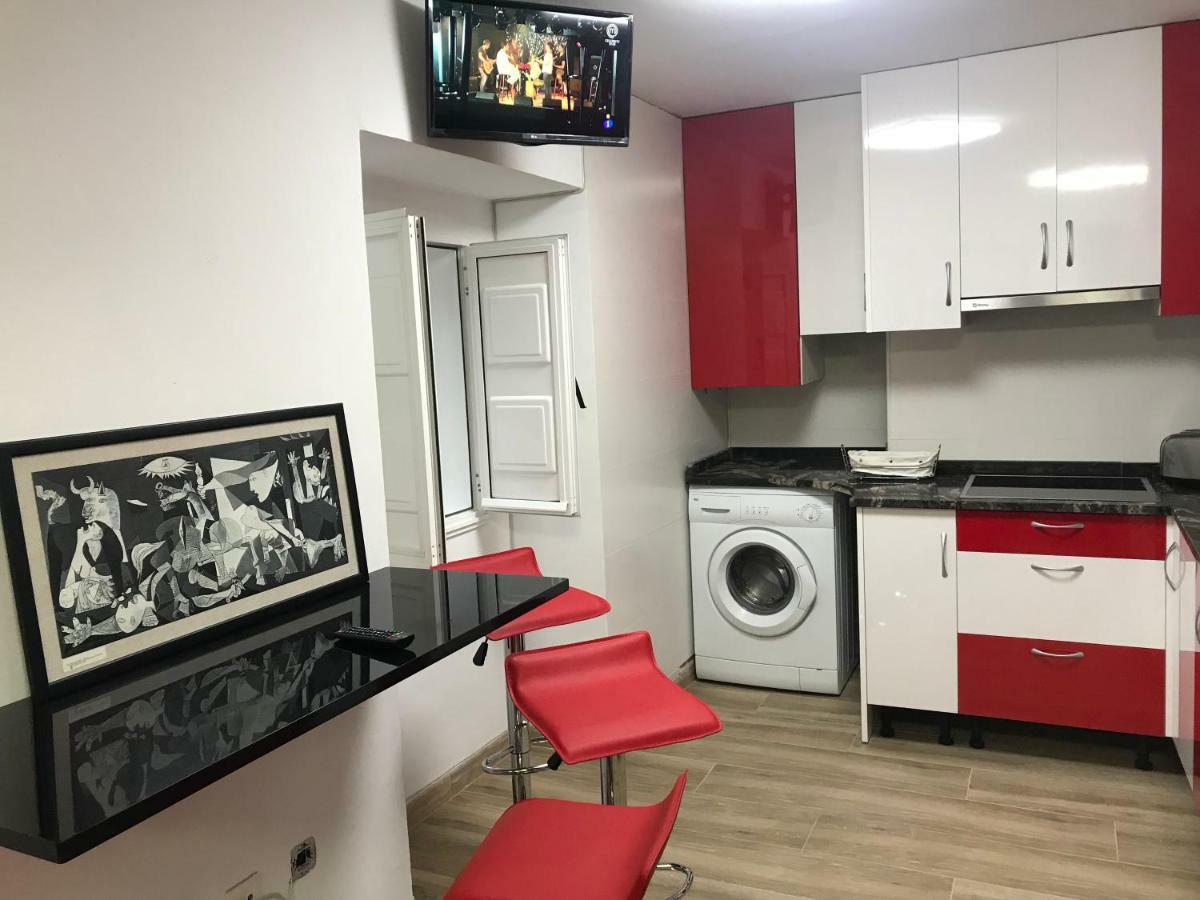 Apartamento Casco Historico Apartment ซานติอาโก เด กอมโปสเตลา ภายนอก รูปภาพ